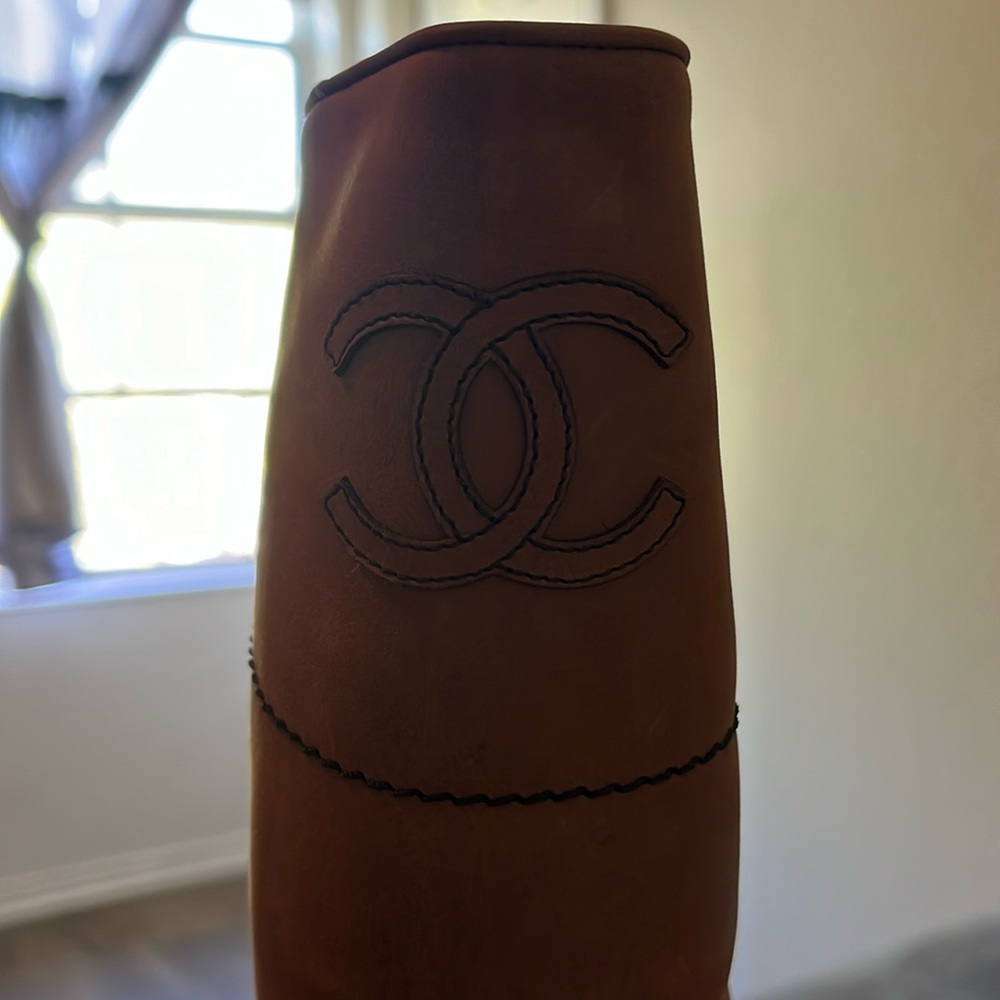 CHANEL TAN BOOTS. OVER THE KNEE SIZE 7.5